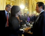 El funcionario chino llegó acompañado del pleno de su gabinete y mantuvo el encuentro con la presidenta en el Salón Norte de Casa Rosada.